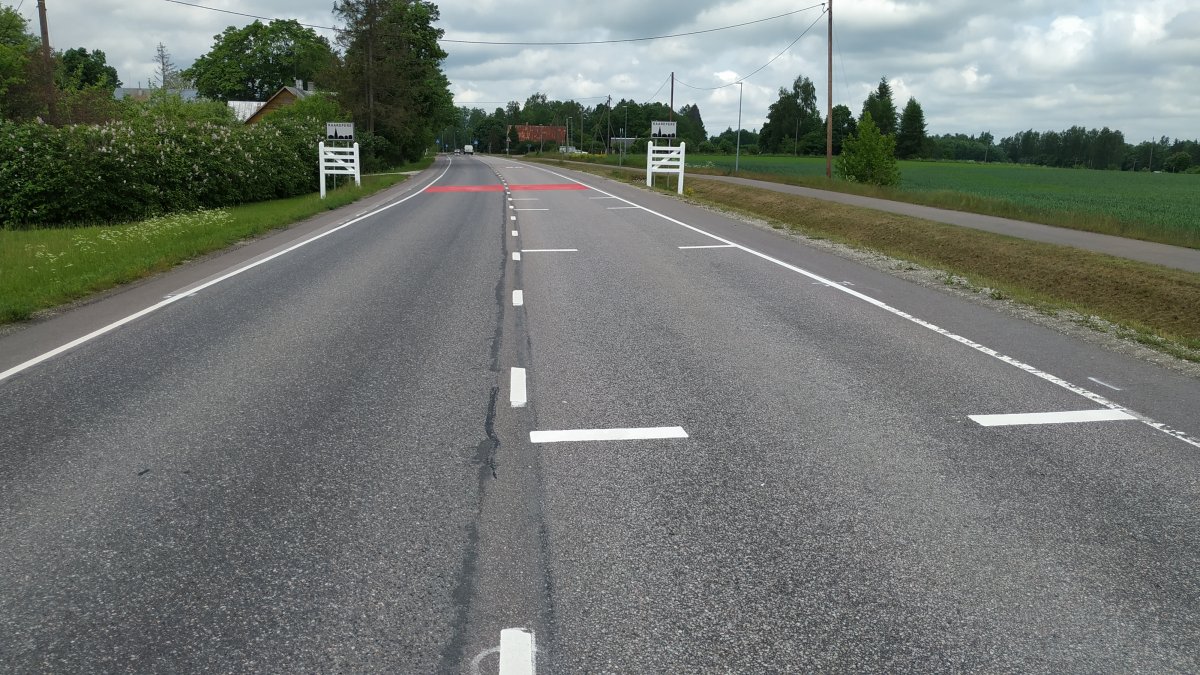 Kaarepere asulaväravad